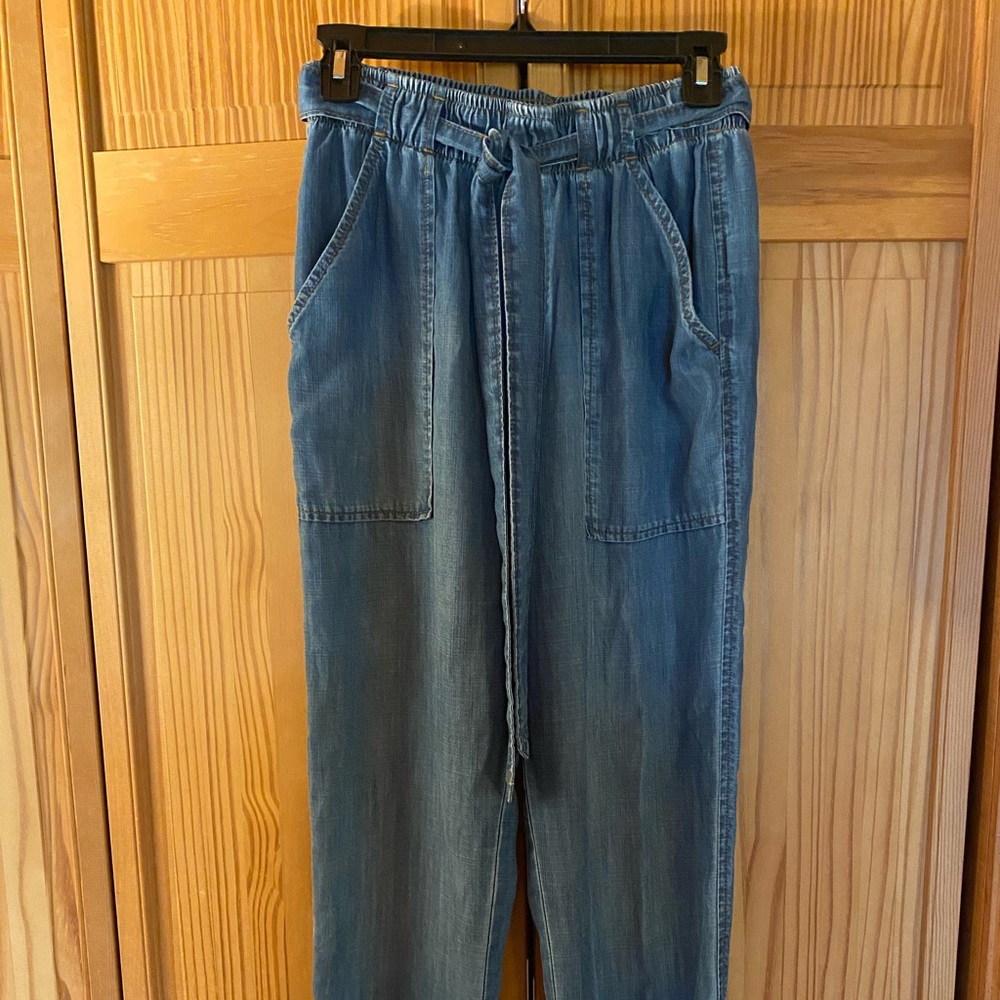 Bella Dahl chambray pants with tie belt size xs